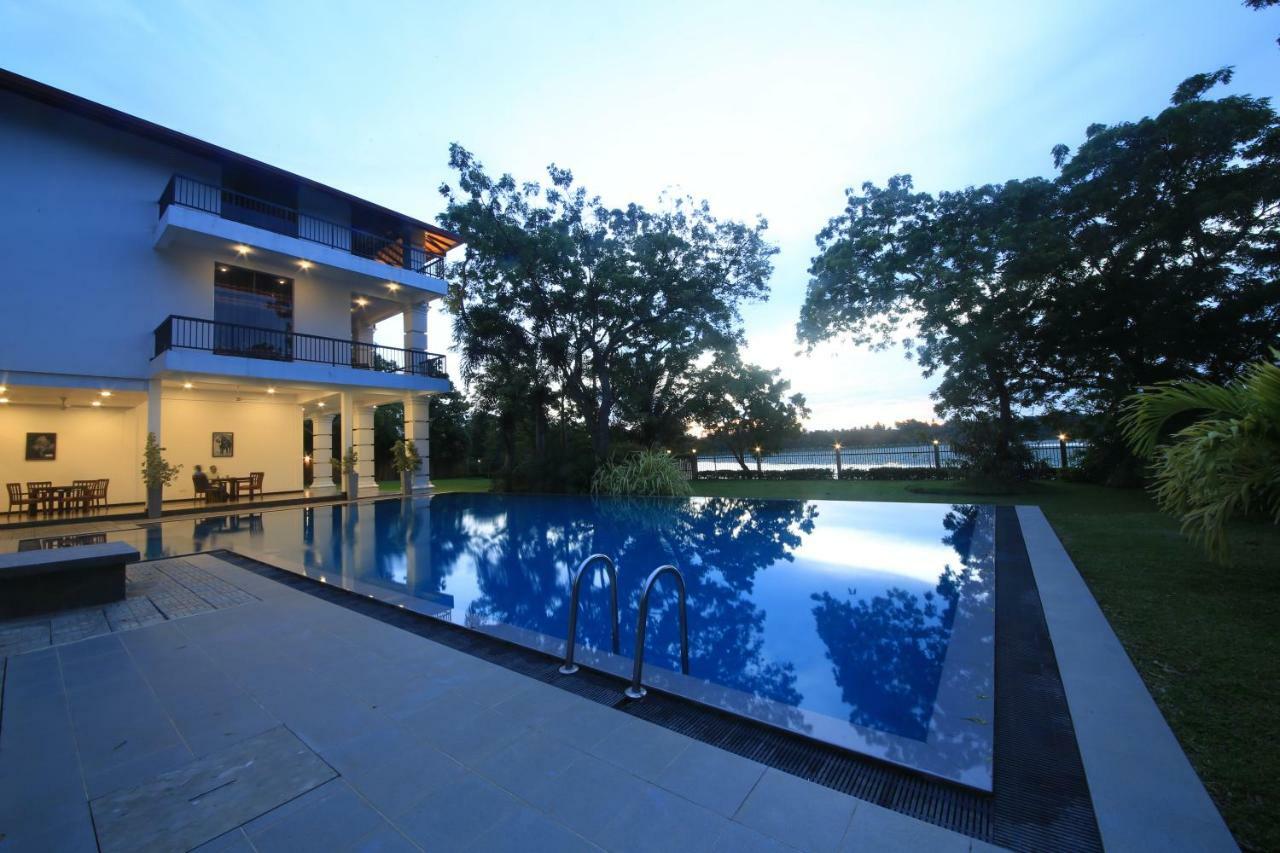Diya Dahara Lake Resort Yala Exteriér fotografie