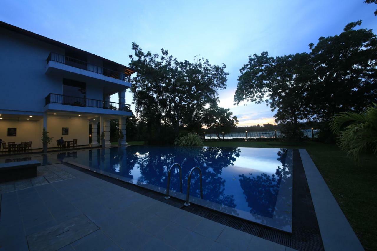 Diya Dahara Lake Resort Yala Exteriér fotografie